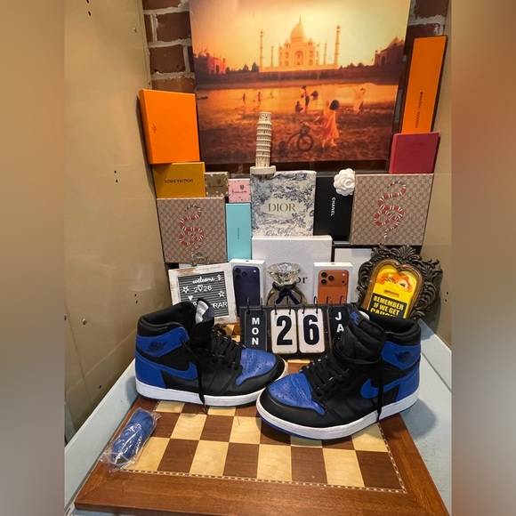 Jordan 1 RetroRoyal (2017)